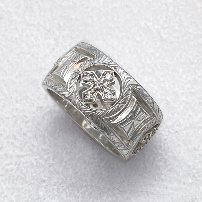 ENGRAVED WIDE BAND W/PRINCESS ROUND Ring（指輪） Loree Rodkin