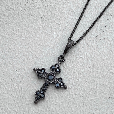 MINI GOTHIC CROSS NECKLACE / SILVER / BLACK ZIRCONIA / BLACK RUTHENIUM